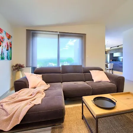 Sol Apartment Njivice