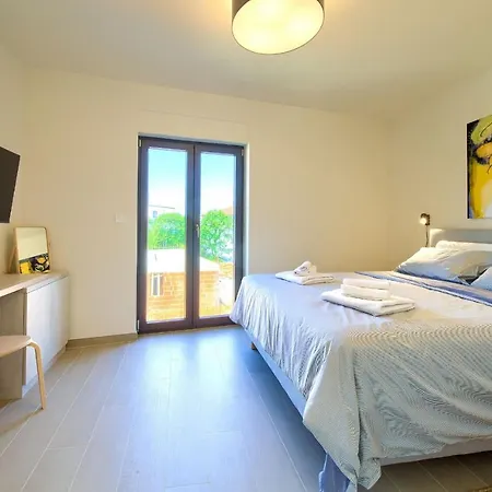 Apartment Sol *