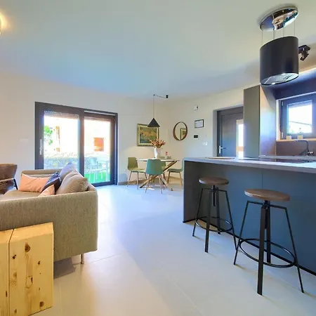 Sol Apartment