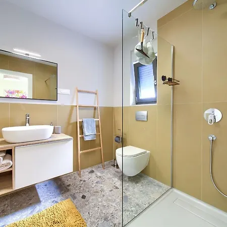 Apartment Sol *