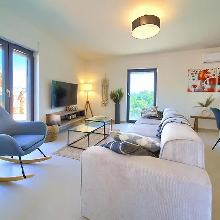 Apartment Sol *