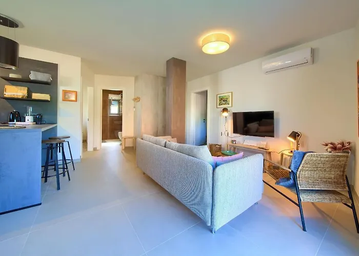 Sol Appartement Njivice
